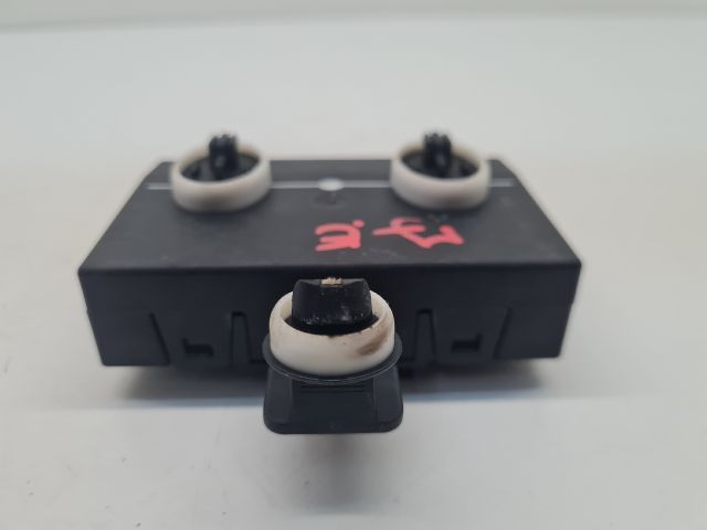 bontott VW GOLF VII Jobb első Ajtó Vezérlőegység