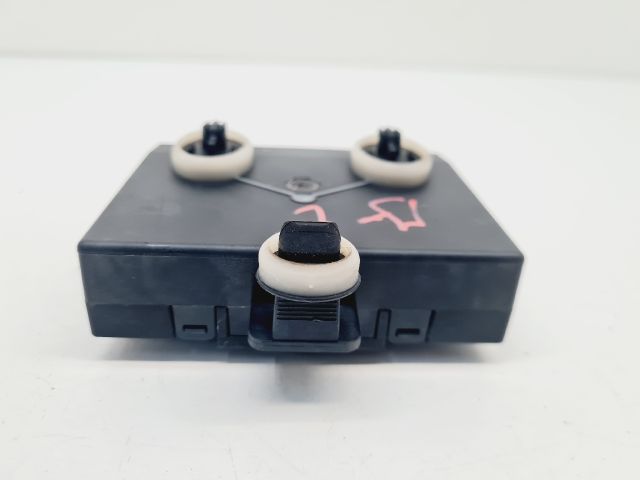 bontott VW GOLF VII Jobb első Ajtó Vezérlőegység