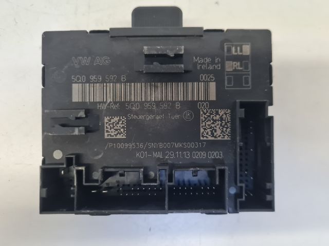 bontott VW GOLF VII Jobb első Ajtó Vezérlőegység