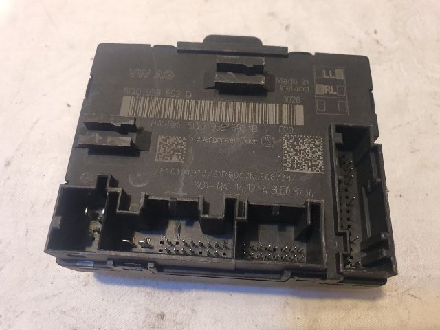 bontott VW GOLF VII Jobb első Ajtó Vezérlőegység
