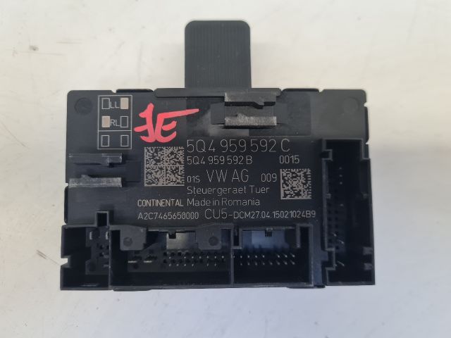 bontott VW GOLF VII Jobb első Ajtó Vezérlőegység