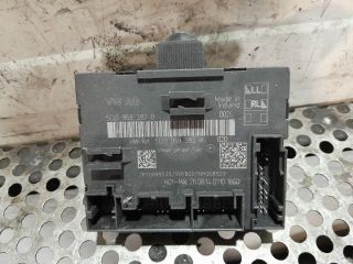 bontott VW GOLF VII Jobb első Ajtó Vezérlőegység