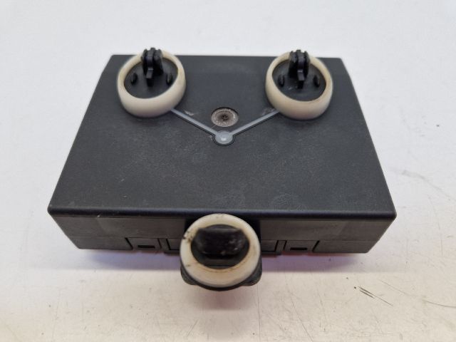 bontott VW GOLF VII Jobb első Ajtó Vezérlőegység