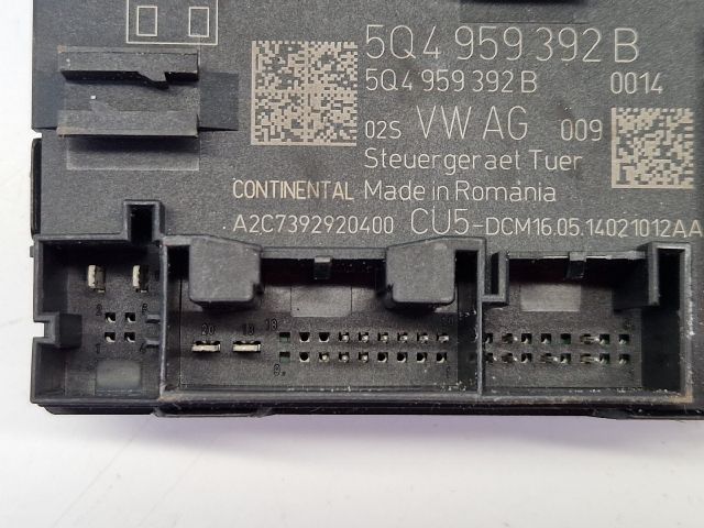 bontott VW GOLF VII Jobb első Ajtó Vezérlőegység
