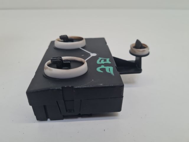 bontott VW GOLF VII Jobb első Ajtó Vezérlőegység