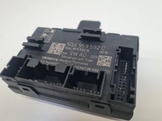 bontott VW GOLF VII Jobb első Ajtó Vezérlőegység