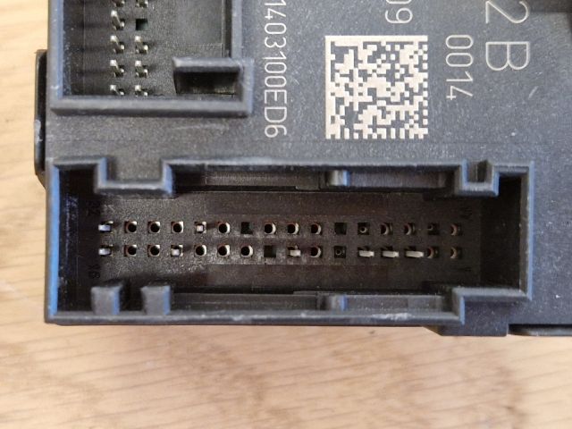 bontott VW GOLF VII Jobb első Ajtó Vezérlőegység