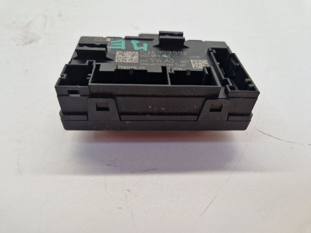 bontott VW GOLF VII Jobb első Ajtó Vezérlőegység