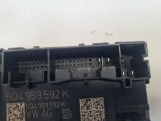 bontott VW GOLF VII Jobb első Ajtó Vezérlőegység