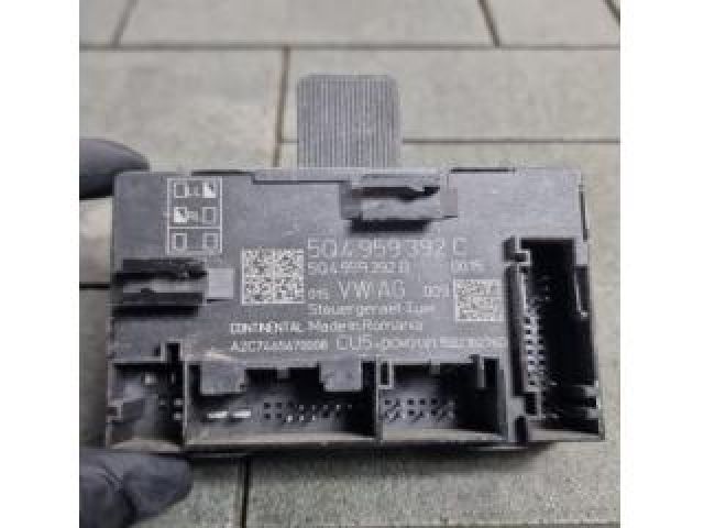 bontott VW GOLF VII Jobb első Ajtó Vezérlőegység