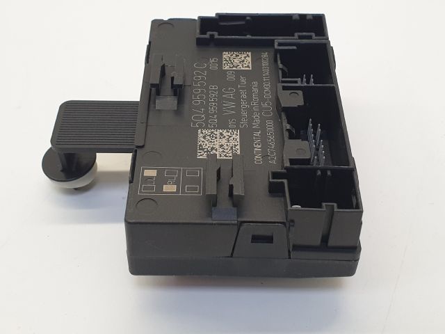 bontott VW GOLF VII Jobb első Ajtó Vezérlőegység