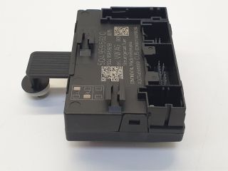 bontott VW GOLF VII Jobb első Ajtó Vezérlőegység