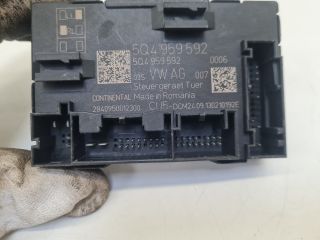 bontott VW GOLF VII Jobb első Ajtó Vezérlőegység