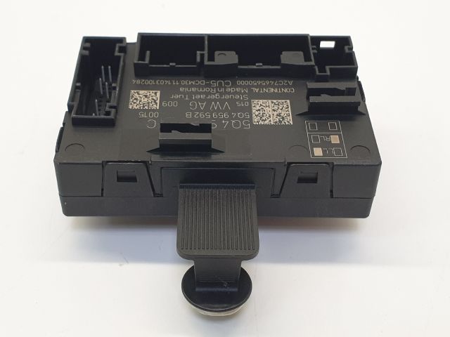 bontott VW GOLF VII Jobb első Ajtó Vezérlőegység