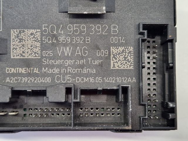 bontott VW GOLF VII Jobb első Ajtó Vezérlőegység