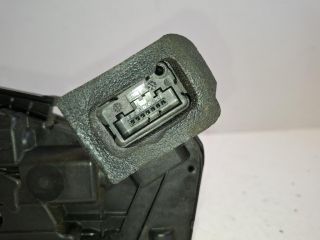 bontott VW GOLF VII Jobb első Ajtózár