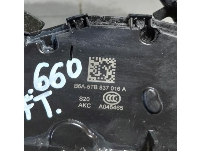 bontott VW GOLF VII Jobb első Ajtózár