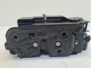 bontott VW GOLF VII Jobb első Ajtózár