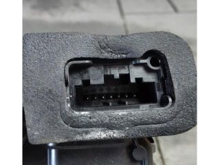 bontott VW GOLF VII Jobb első Ajtózár