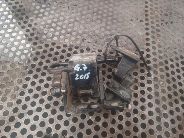 bontott VW GOLF VII Jobb első Alsó Zsanér