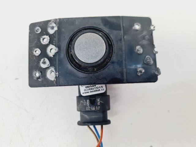 bontott VW GOLF VII Jobb első Belső Tolatóradar Fej