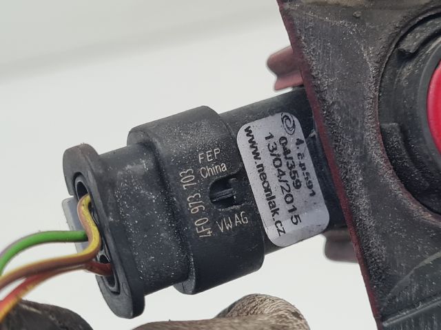 bontott VW GOLF VII Jobb első Belső Tolatóradar Fej