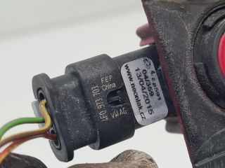 bontott VW GOLF VII Jobb első Belső Tolatóradar Fej