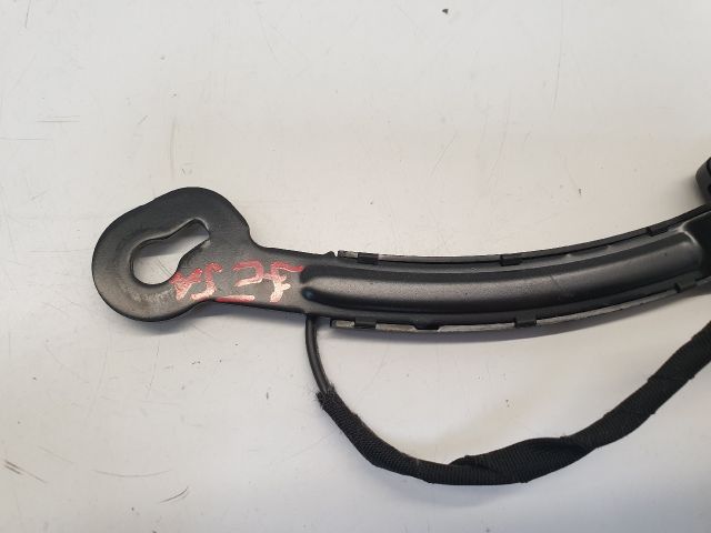 bontott VW GOLF VII Jobb első Biztonsági Öv Csat