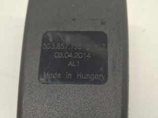 bontott VW GOLF VII Jobb első Biztonsági Öv Csat
