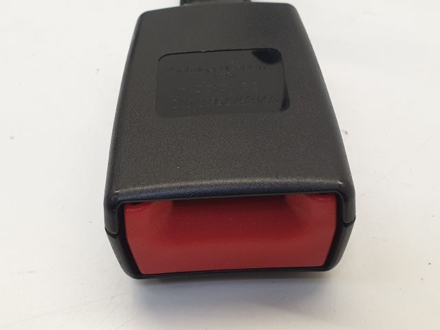 bontott VW GOLF VII Jobb első Biztonsági Öv Csat