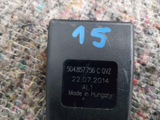 bontott VW GOLF VII Jobb első Biztonsági Öv Csat
