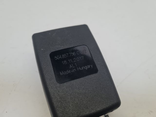 bontott VW GOLF VII Jobb első Biztonsági Öv Csat