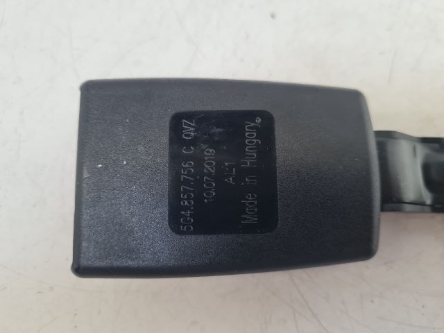 bontott VW GOLF VII Jobb első Biztonsági Öv Csat