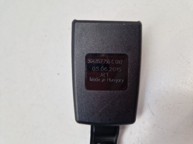 bontott VW GOLF VII Jobb első Biztonsági Öv Csat