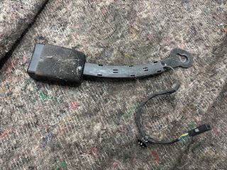 bontott VW GOLF VII Jobb első Biztonsági Öv Csat