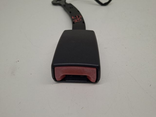 bontott VW GOLF VII Jobb első Biztonsági Öv Csat