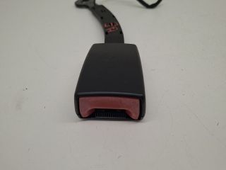 bontott VW GOLF VII Jobb első Biztonsági Öv Csat