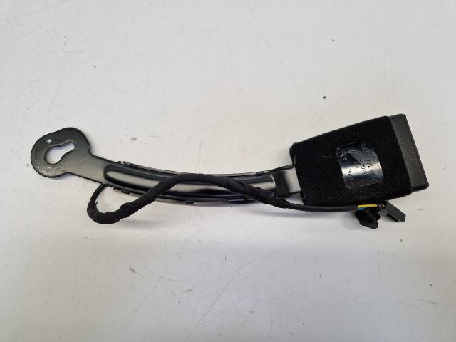 bontott VW GOLF VII Jobb első Biztonsági Öv Csat