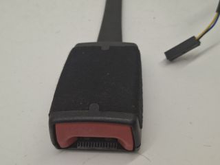 bontott VW GOLF VII Jobb első Biztonsági Öv Csat