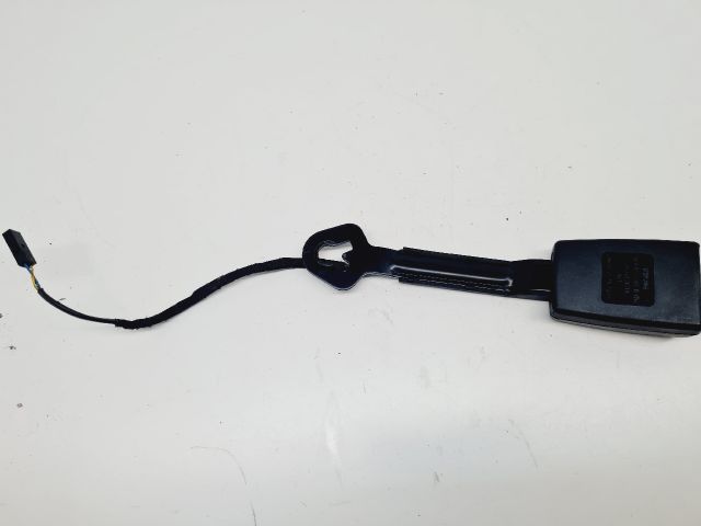 bontott VW GOLF VII Jobb első Biztonsági Öv Csat