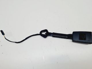 bontott VW GOLF VII Jobb első Biztonsági Öv Csat