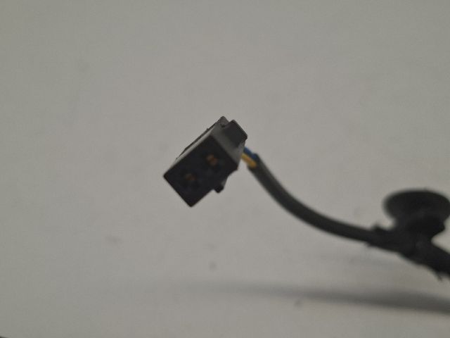 bontott VW GOLF VII Jobb első Biztonsági Öv Csat