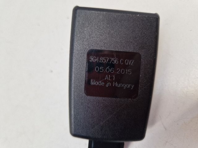 bontott VW GOLF VII Jobb első Biztonsági Öv Csat