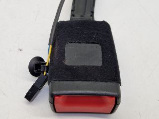 bontott VW GOLF VII Jobb első Biztonsági Öv Csat