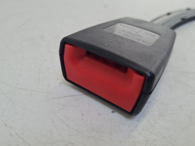 bontott VW GOLF VII Jobb első Biztonsági Öv Csat