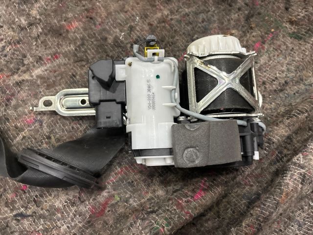 bontott VW GOLF VII Jobb első Biztonsági Öv