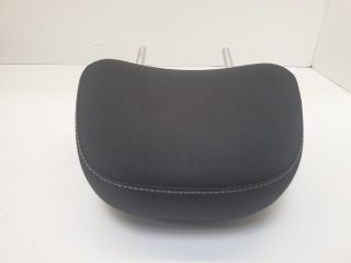 bontott VW GOLF VII Jobb első Fejtámla