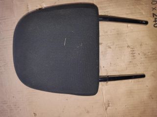 bontott VW GOLF VII Jobb első Fejtámla