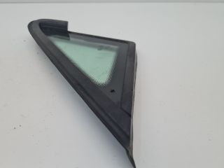 bontott VW GOLF VII Jobb első Fixüveg (Ajtóban)