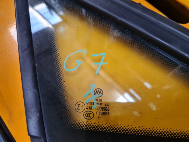 bontott VW GOLF VII Jobb első Fixüveg (Ajtóban)